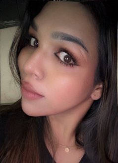 Available for meet n cam - Acompañantes transexual in Kolkata Photo 27 of 29