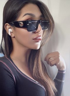 Available for meet n cam - Acompañantes transexual in Kolkata Photo 28 of 29