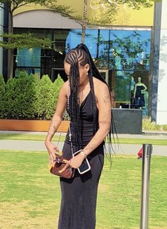 Queen slave outcall and Incall available - escort in Gurgaon Photo 4 of 8