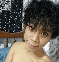 Available for webcam & selling my videos - Transsexual escort in Beijing