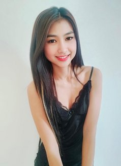 Available full service - escort in Muscat Photo 5 of 6