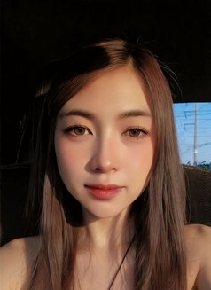 Available full service - escort in Muscat Photo 6 of 6