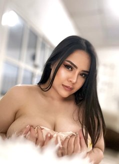 Available good service MONA - escort in Doha Photo 13 of 17