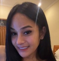 AVAILABLE KUTA, MORE TOP LADY (VERSTAIL) - Acompañantes transexual in Bali