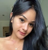 AVAILABLE KUTA, MORE TOP LADY (VERSTAIL) - Transsexual escort in Bali