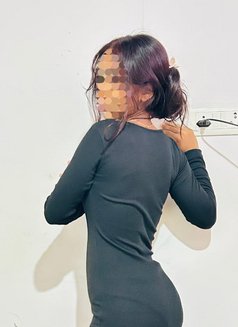Available Meet and Cam Show - puta in Chennai Photo 4 of 4