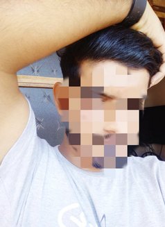 Available now in Goa - Acompañantes masculino in Candolim, Goa Photo 4 of 5
