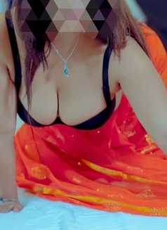 Sexy mistress - escort in Bangalore Photo 1 of 7