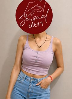 Available Now Sensual Riya in South Dl - escort in New Delhi Photo 1 of 6