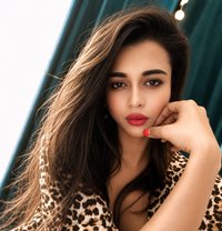 Available real meet or cam - Acompañantes transexual in Mumbai