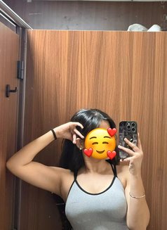 Available Sneha Real Meet Cam 🤍7 - puta in Bangalore Photo 6 of 10
