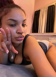 Available - escort in Khobar Photo 27 of 29