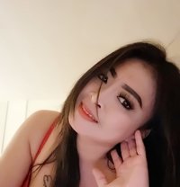 Available Full service - puta in Doha