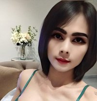 Nikki - Transsexual escort in Khobar Photo 5 of 5