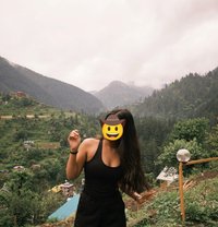 Available today - escort in Noida Photo 1 of 4