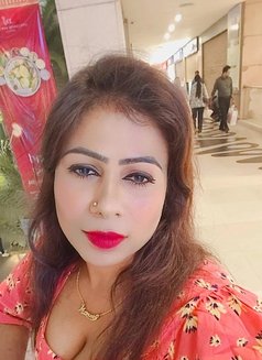 🦋AVAILBLE CAM AND MEET 🤍4🕊️ - puta in Bangalore Photo 1 of 1