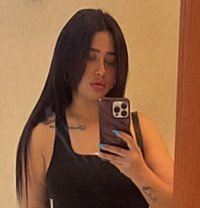 Avani Hotel Spa - masseuse in Dubai