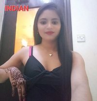 Avani Hotel Spa - masseuse in Dubai