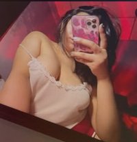 Avanthi & anu & Jaanu Tamil Girls - escort in Colombo
