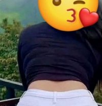 Avanthi & & jaanu Tamil lesbians - escort in Colombo