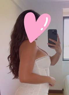 Avanthi & Revathi & Jaanu Tamil - escort in Colombo Photo 16 of 21