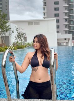 Avanthika - escort in Candolim, Goa Photo 2 of 4