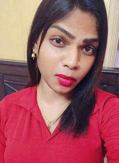 Avanthika - Transsexual escort in Chennai Photo 1 of 7