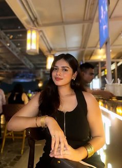 Avantika - escort in Ahmedabad Photo 1 of 6