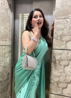 Avantika - escort in Lucknow Photo 6 of 7