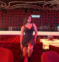 Avantika - puta in Mumbai