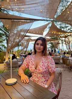 Avantika - escort in Mumbai Photo 3 of 8