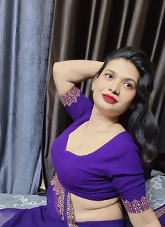 Avantika - Transsexual escort in Hyderabad Photo 5 of 11