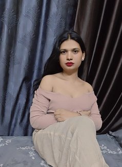 Avantika - Transsexual escort in Hyderabad Photo 8 of 11