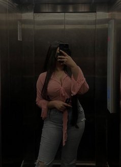 Ananya - Acompañantes transexual in Noida Photo 3 of 3