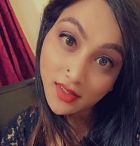 Avanya khanna - Transsexual escort in New Delhi