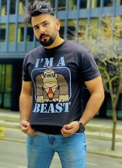 Avarinder Bhati - Male escort in Chandigarh Photo 4 of 5