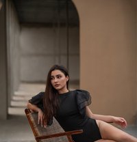 Avelina - escort in Bali