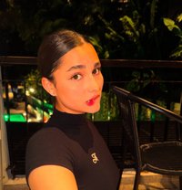 Avelina - escort in Bali