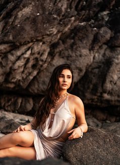 Avelina - escort in Phuket Photo 18 of 20