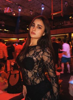 Avelina - escort in Phuket Photo 19 of 20