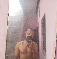 Avenom - Male escort in New Delhi