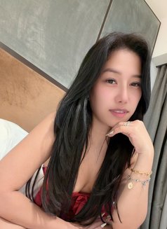 Averriee - puta in Kuala Lumpur Photo 2 of 7