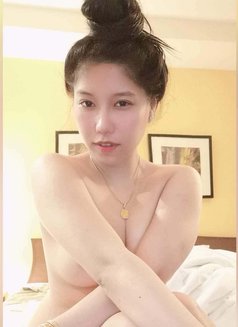 Averriee - puta in Taichung Photo 8 of 12