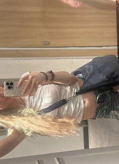 Avery - escort in Bangkok Photo 18 of 22