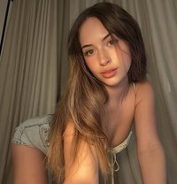 Avery - escort in Yokosuka Photo 1 of 4