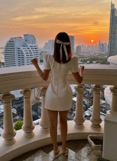 Avery Laurent - escort in Tokyo Photo 13 of 13