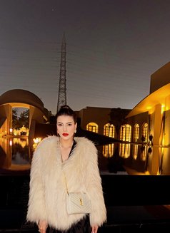 Avery Laurent - escort in Hong Kong Photo 8 of 13