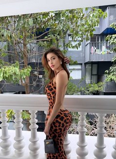 Avery Laurent - puta in Phuket Photo 10 of 12