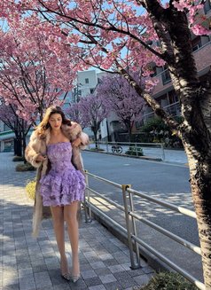 Avery Laurent - puta in Hong Kong Photo 16 of 16