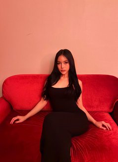 Avery - escort in Bangkok Photo 5 of 11